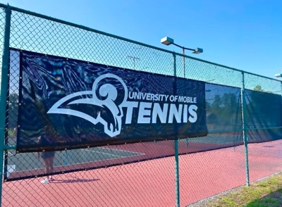 Custom Signs & Banners Photo